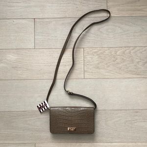 Henri Bendel crossbody phone wallet